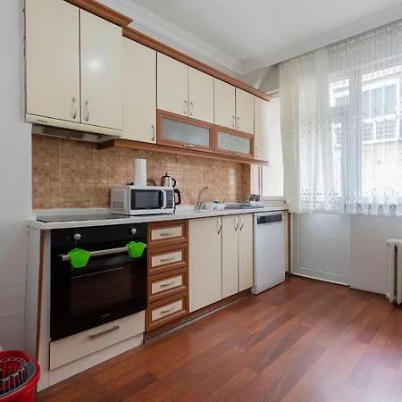 Luxury 4 Bdrm On Altiparmak Apartman Bursa