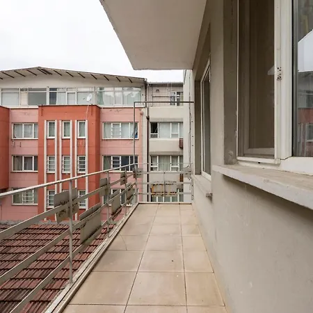 Luxury 4 Bdrm On Altiparmak Bursa