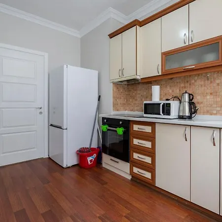 Luxury 4 Bdrm On Altiparmak Apartment Bursa
